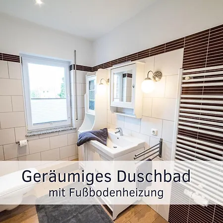 Lotsenkoje Fehmarn Mit Balkon & Sauna, Perfekt Fuer Familien * בורג אוף פהרמן